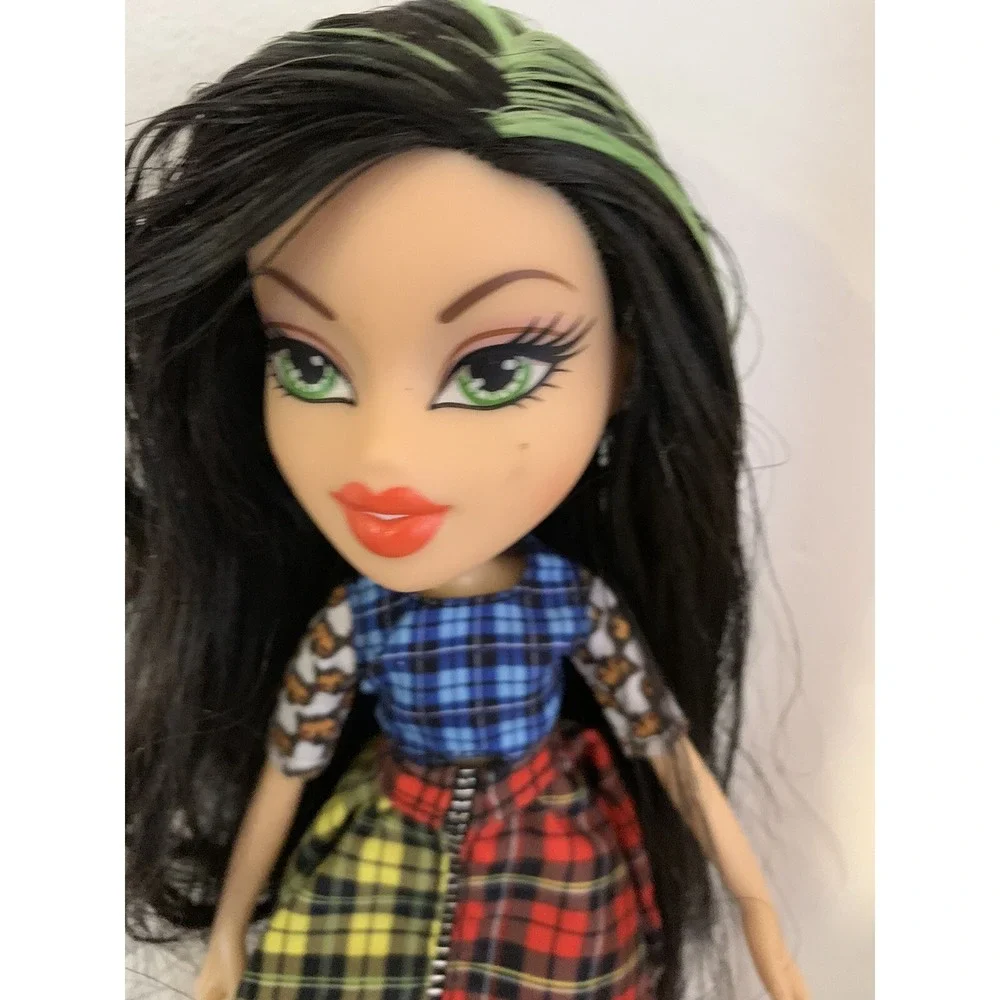 MGA 2015 Bratz Hello My Name is Jade 10